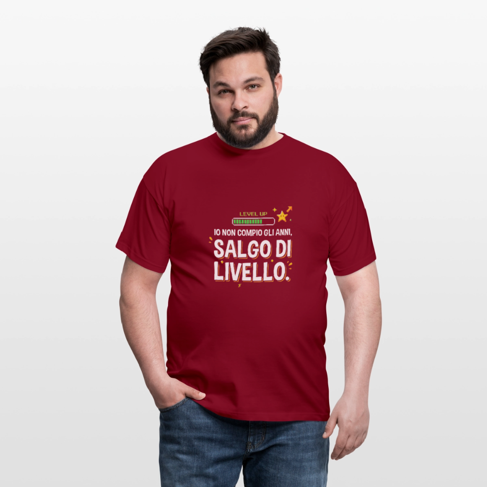 NON COMPIO GLI ANNI SALGO DI LIVELLO - brick red