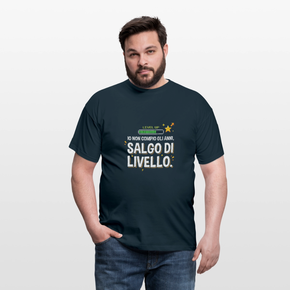 NON COMPIO GLI ANNI SALGO DI LIVELLO - navy