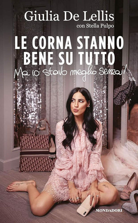 Le corna stanno bene su tutto. Ma io stavo meglio senza! cover image