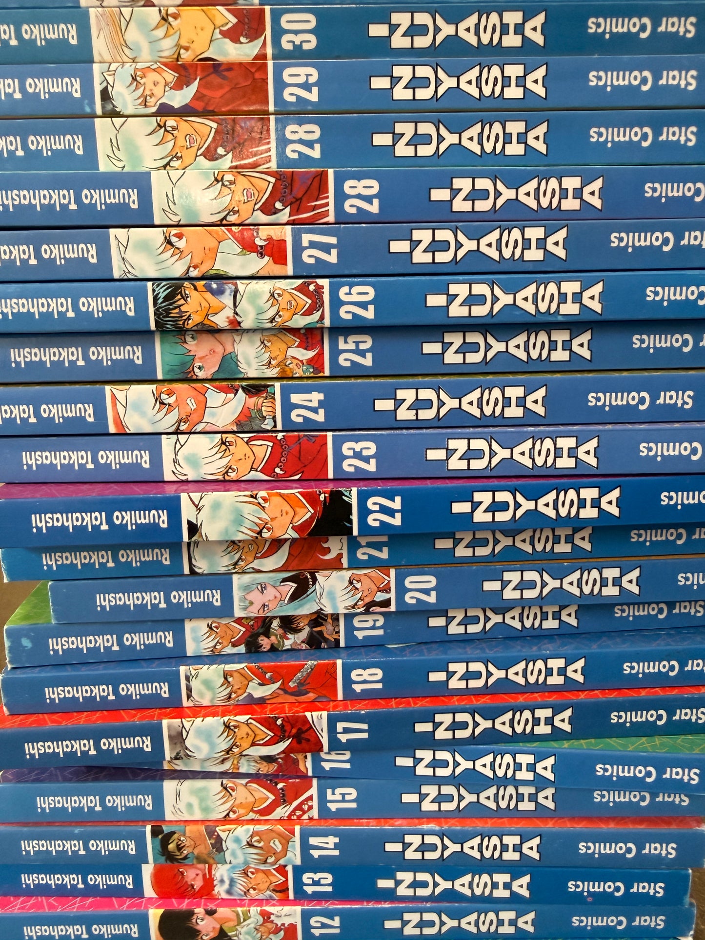 Colleziona Manga: INUYASHA vol. da 1 a 33