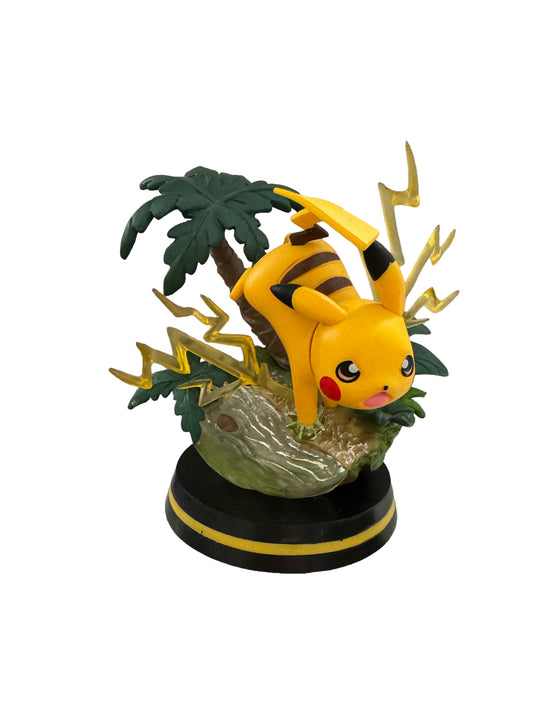 Figure Pokemon Pikachu con base 13 cm